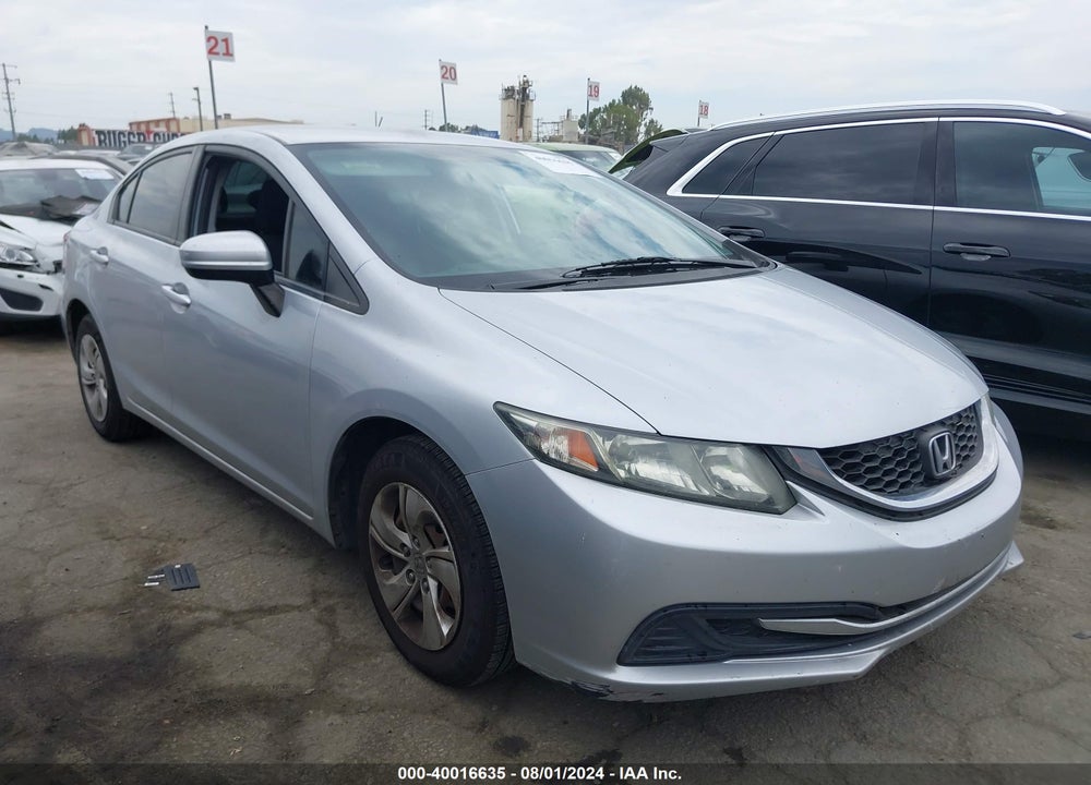 2015 HONDA CIVIC LX VIN: 2HGFB2F52FH518569