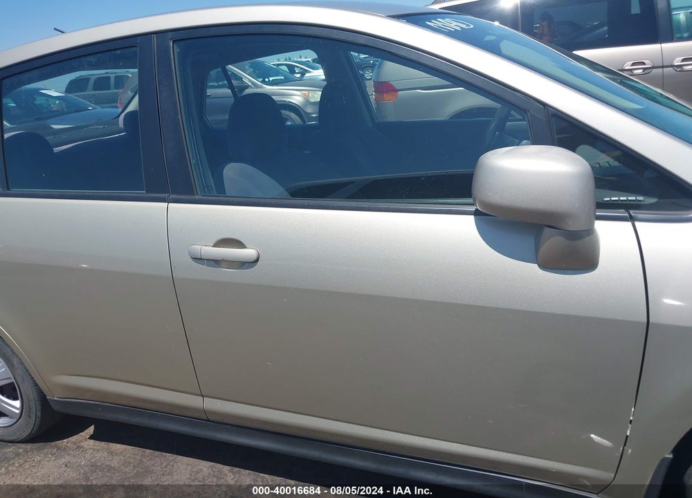 2009 NISSAN VERSA 1.8S VIN: 3N1BC11E29L453622