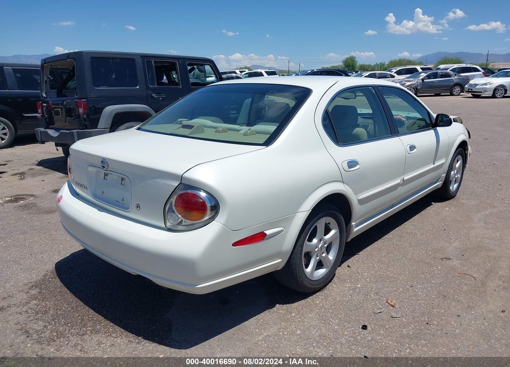 2002 NISSAN MAXIMA GXE VIN: JN1DA31D52T453472