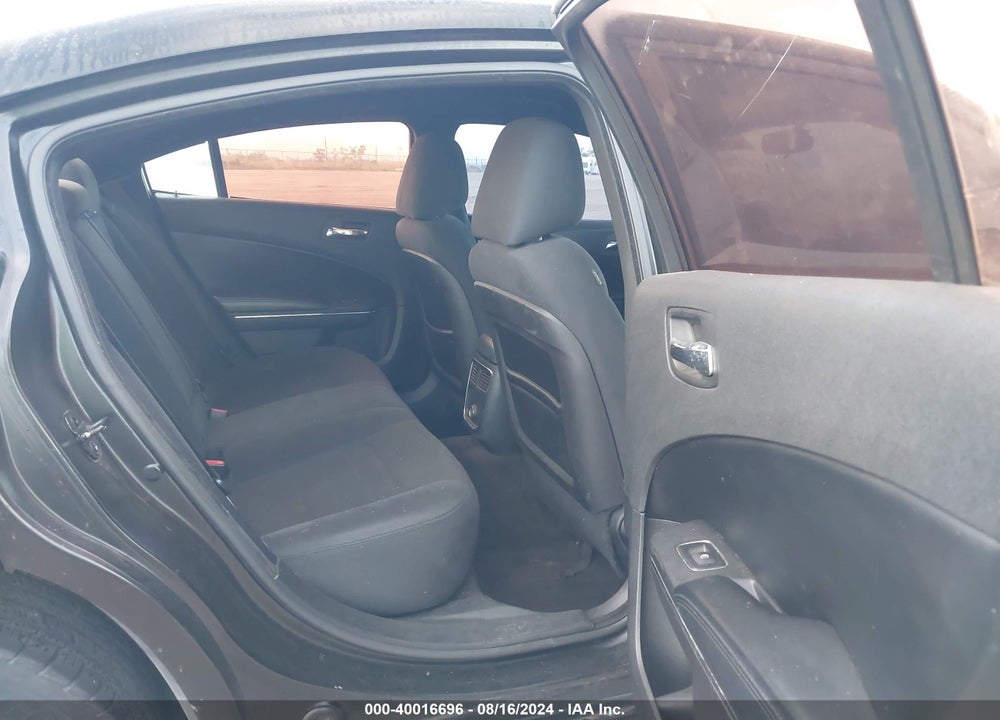 2011 DODGE CHARGER VIN: 2B3CL3CG3BH556009