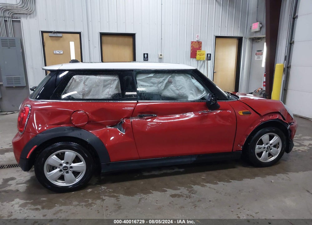 2015 MINI HARDTOP COOPER VIN: WMWXM5C55F3A59589