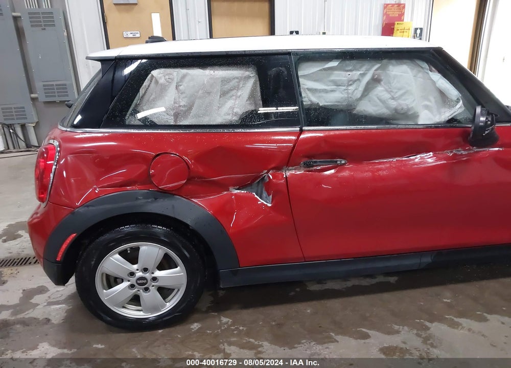 2015 MINI HARDTOP COOPER VIN: WMWXM5C55F3A59589