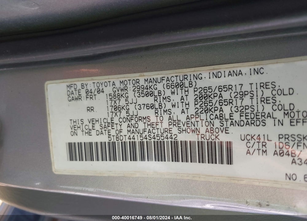 2004 TOYOTA TUNDRA SR5 V8 VIN: 5TBDT44154S455442