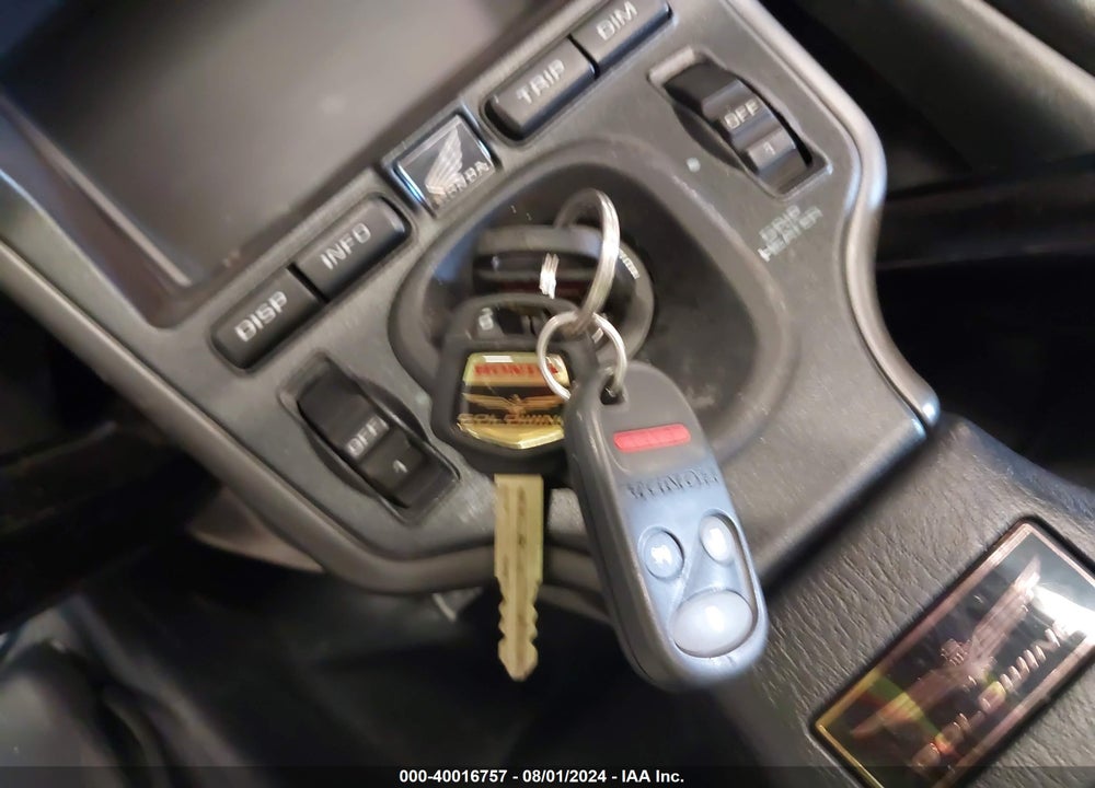 2009 HONDA GL1800 VIN: 1HFSC47H69A802374