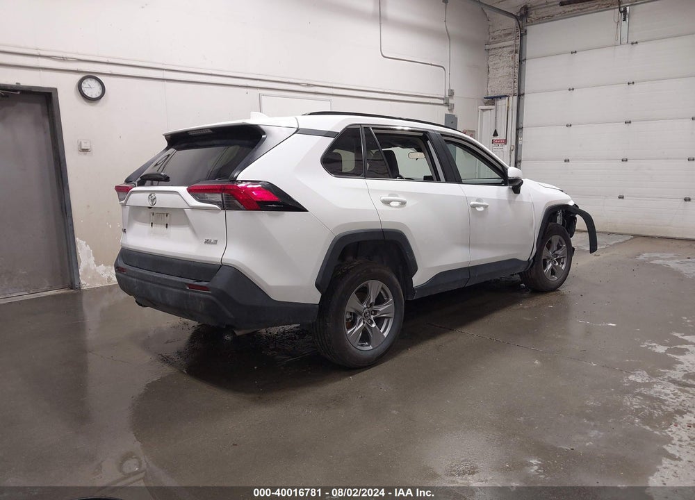 2023 TOYOTA RAV4 XLE VIN: 2T3W1RFV8PW271733
