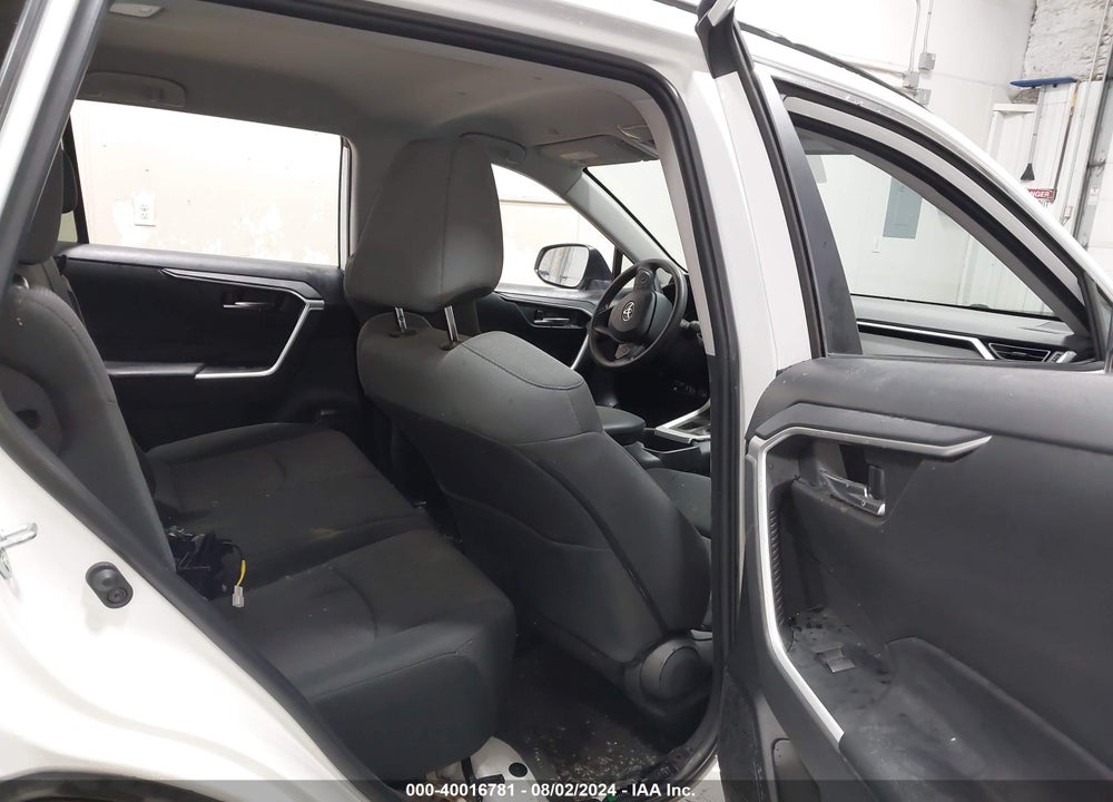 2023 TOYOTA RAV4 XLE VIN: 2T3W1RFV8PW271733