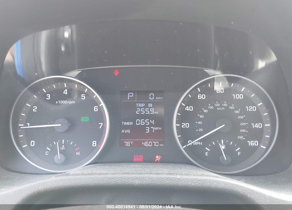 2018 HYUNDAI ELANTRA SE VIN: 5NPD74LF5JH401844