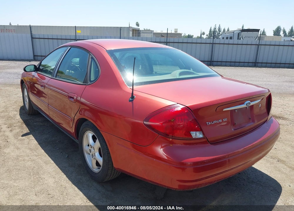 2000 FORD TAURUS SES VIN: 1FAFP55S8YG156342
