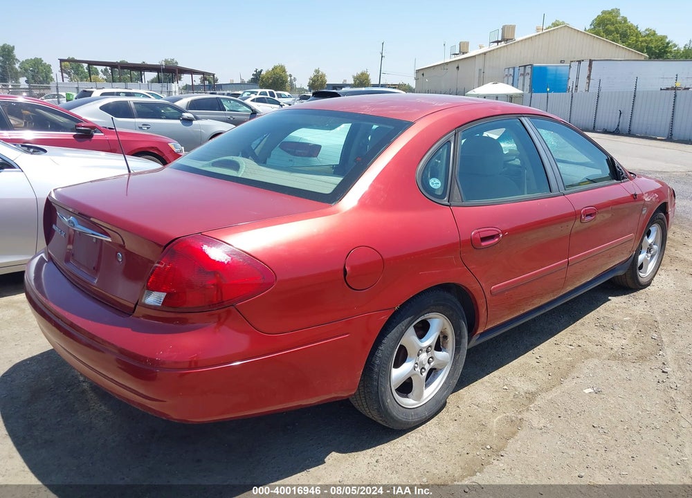 2000 FORD TAURUS SES VIN: 1FAFP55S8YG156342