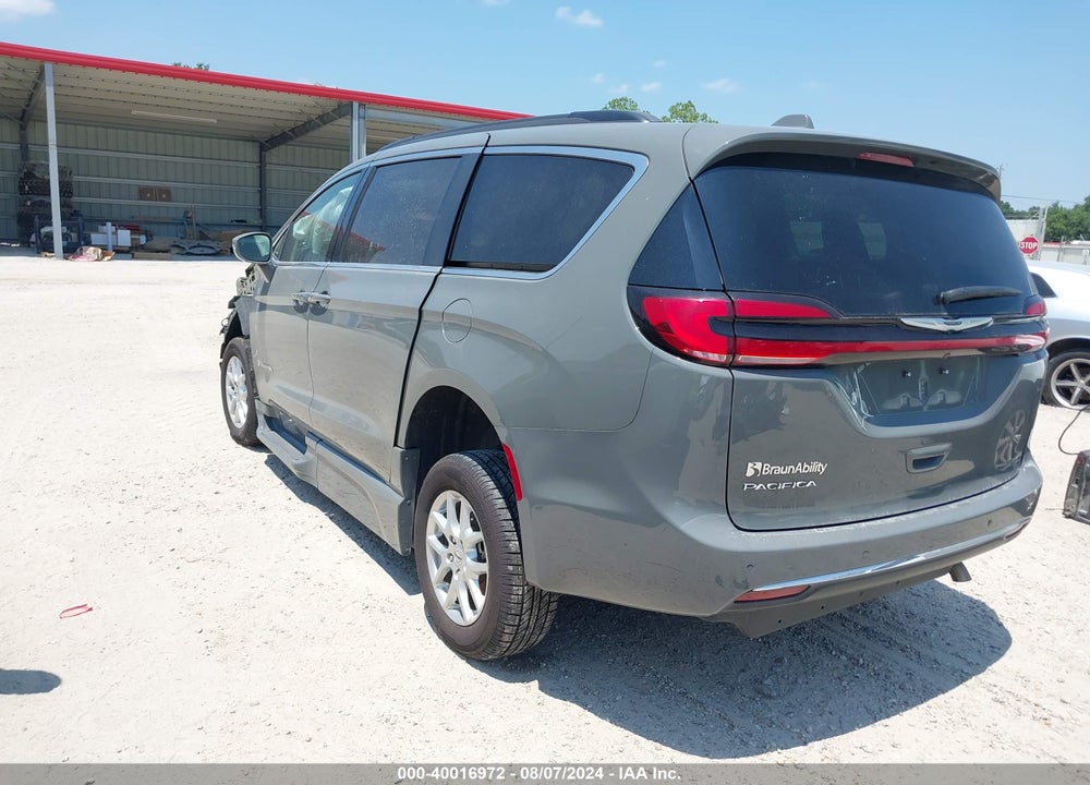 2022 CHRYSLER PACIFICA TOURING L VIN: 2C4RC1BG9NR111366
