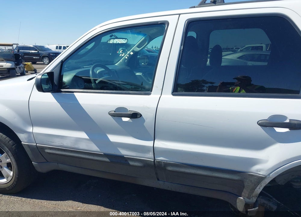 2005 FORD ESCAPE XLT VIN: 1FMYU93115KE22690