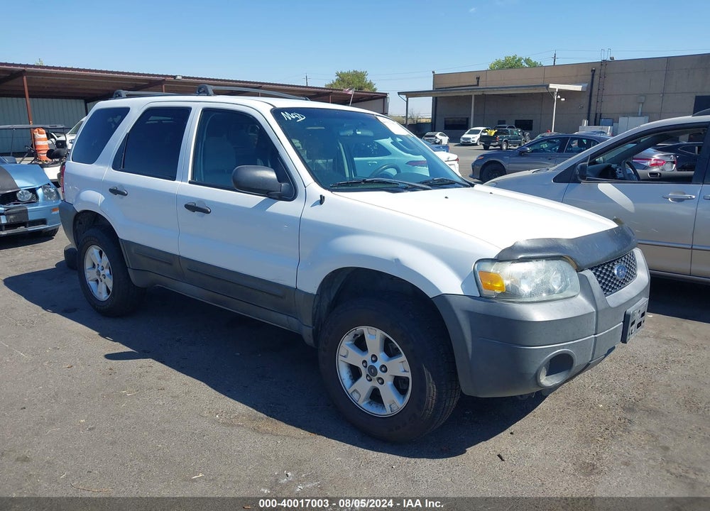 2005 FORD ESCAPE XLT VIN: 1FMYU93115KE22690
