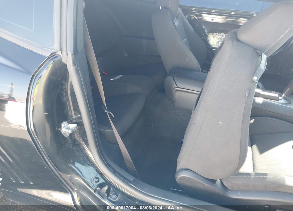 2014 CHEVROLET CAMARO 1LT VIN: 2G1FB1E31E9270468