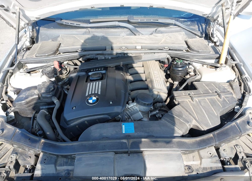 2007 BMW 328I VIN: WBAWV13537PK49027