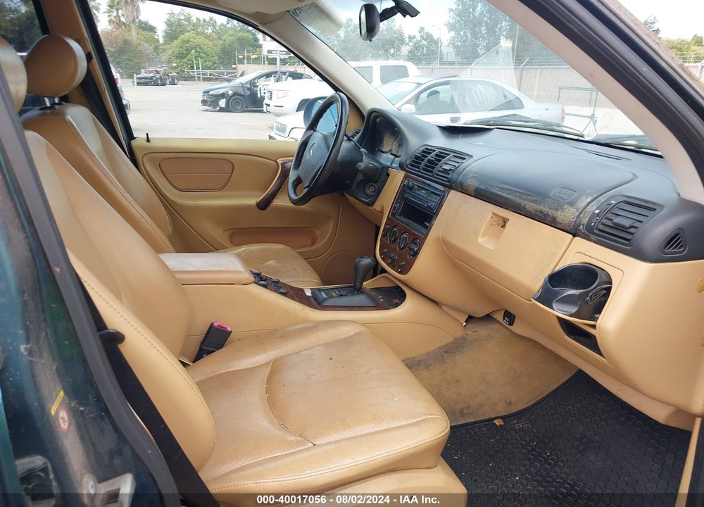 1999 MERCEDES-BENZ ML 320 VIN: 4JGAB54E9XA091240