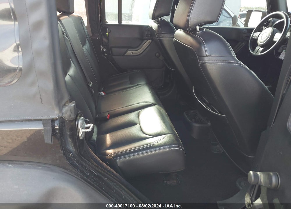 2014 JEEP WRANGLER UNLIMITED SPORT VIN: 1C4BJWDG5EL144522