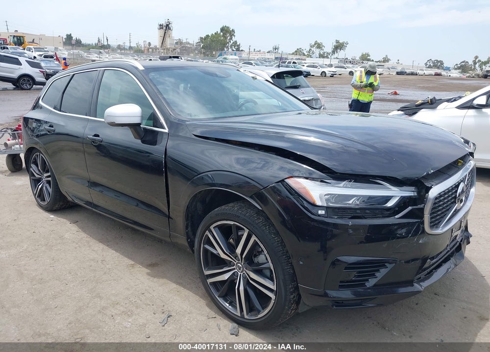 2019 VOLVO XC60 HYBRID T8 R-DESIGN VIN: LYVBR0DM5KB236967