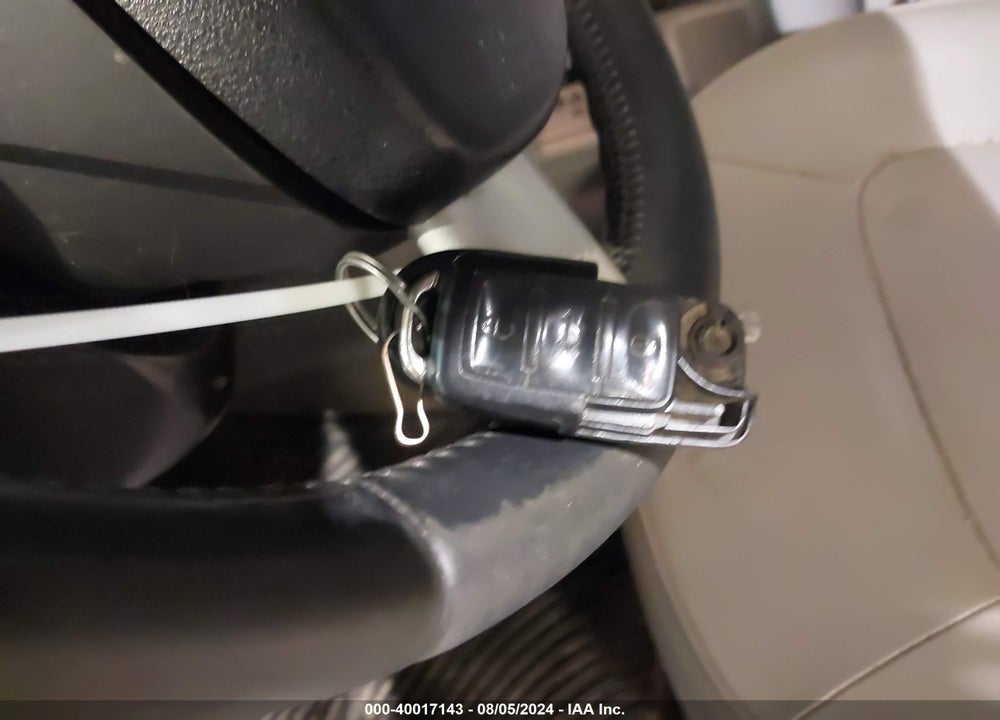 2008 VOLKSWAGEN BEETLE S/SE VIN: 3VRW31C88M513860