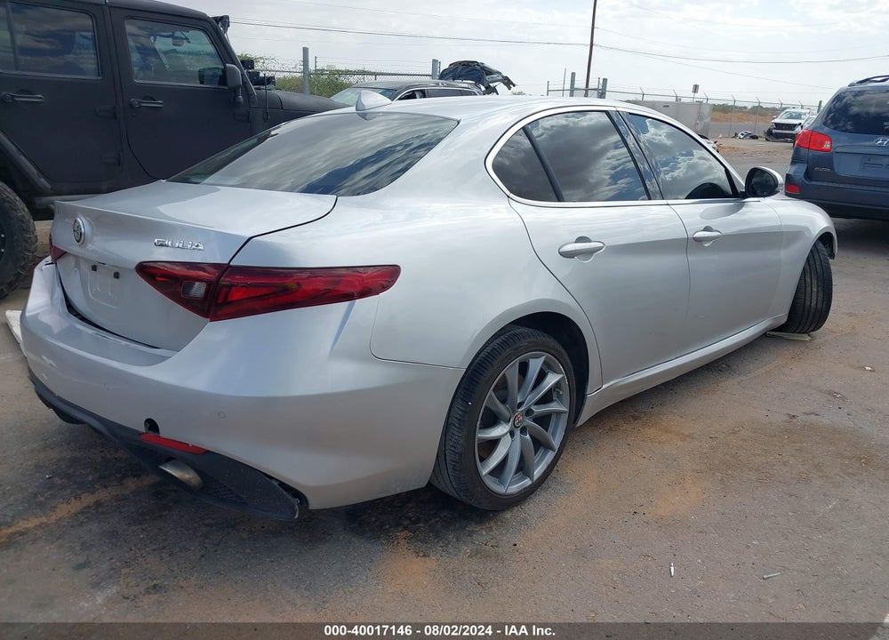2017 ALFA ROMEO GIULIA TI RWD VIN: ZARFAECN4H7552055