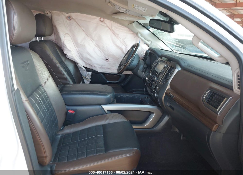 2017 NISSAN TITAN PLATINUM RESERVE VIN: 1N6AA1E67HN514072