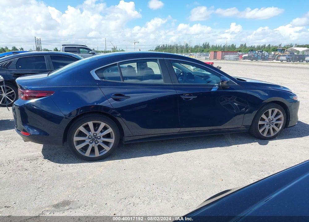 2021 MAZDA 3 SELECT VIN: JM1BPABL2M1338467