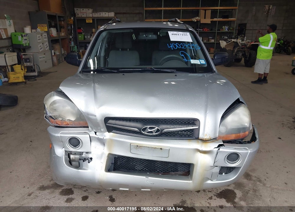 2009 HYUNDAI TUCSON GLS VIN: KM8JM12BX9U033960