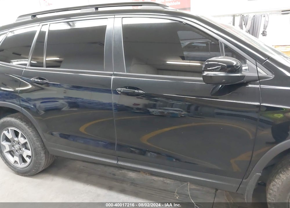 2022 HONDA PASSPORT AWD TRAILSPORT VIN: 5FNYF8H64NB030958