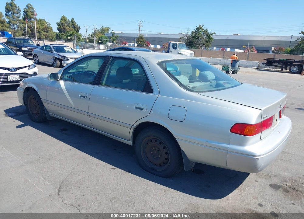 2000 TOYOTA CAMRY LE V6 VIN: JT2BF22KXY0251906