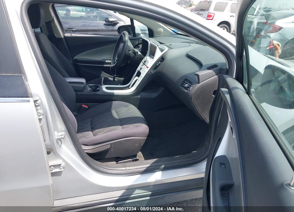 2013 CHEVROLET VOLT VIN: 1G1RE6E40DU143125