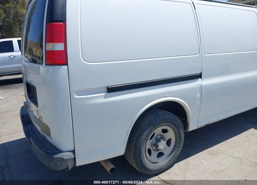 2008 CHEVROLET EXPRESS WORK VAN VIN: 1GCFG15X281172344