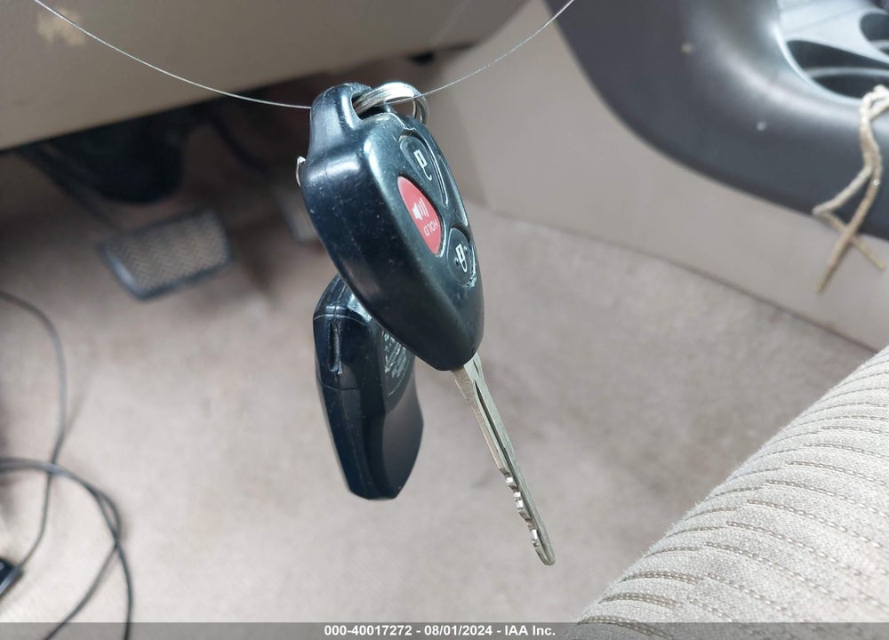 2009 TOYOTA RAV4 VIN: 2T3BF33V39W014290