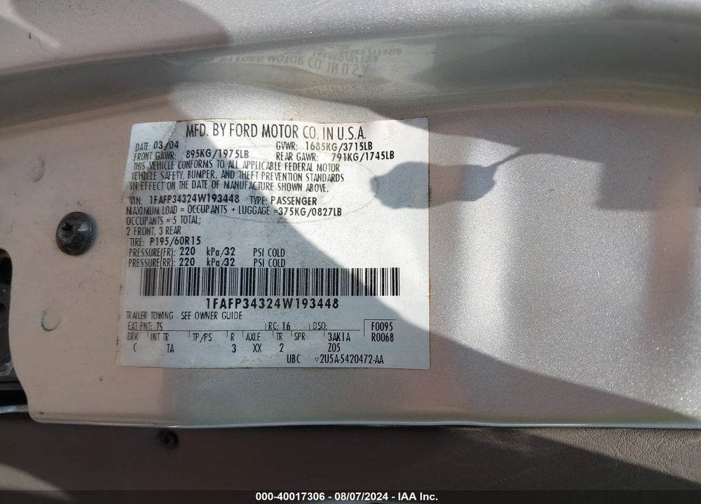 2004 FORD FOCUS SE VIN: 1FAFP34324W193448