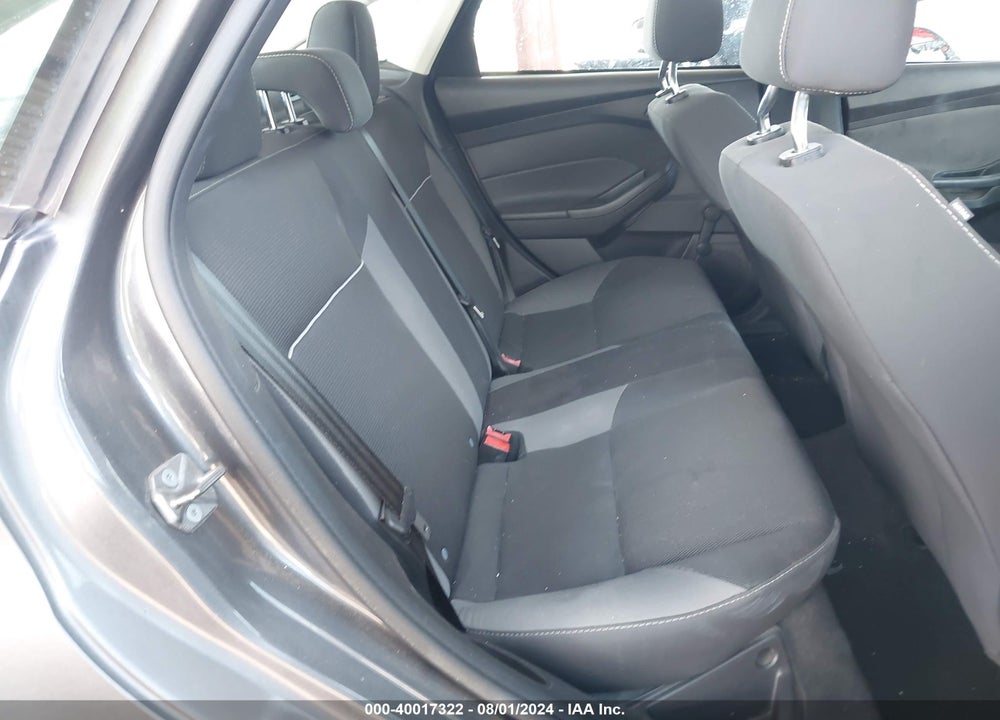 2014 FORD FOCUS VIN: 1FADP3E26EL311386