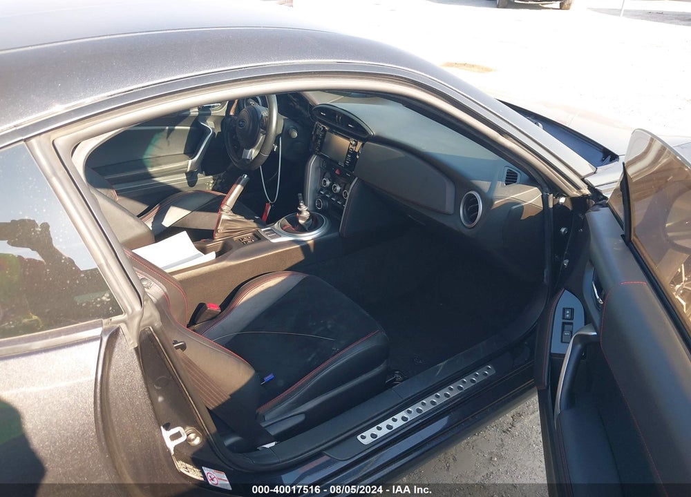 2017 SUBARU BRZ LIMITED VIN: JF1ZCAC11H9600435