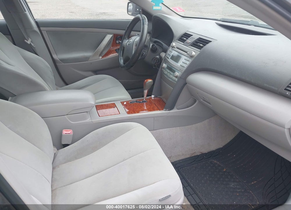 2009 TOYOTA CAMRY XLE VIN: 4T1BE46KX9U350585