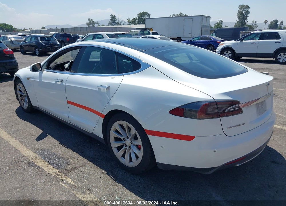 2015 TESLA MODEL S 70D/85D/P85D VIN: 5YJSA1H26FFP77309