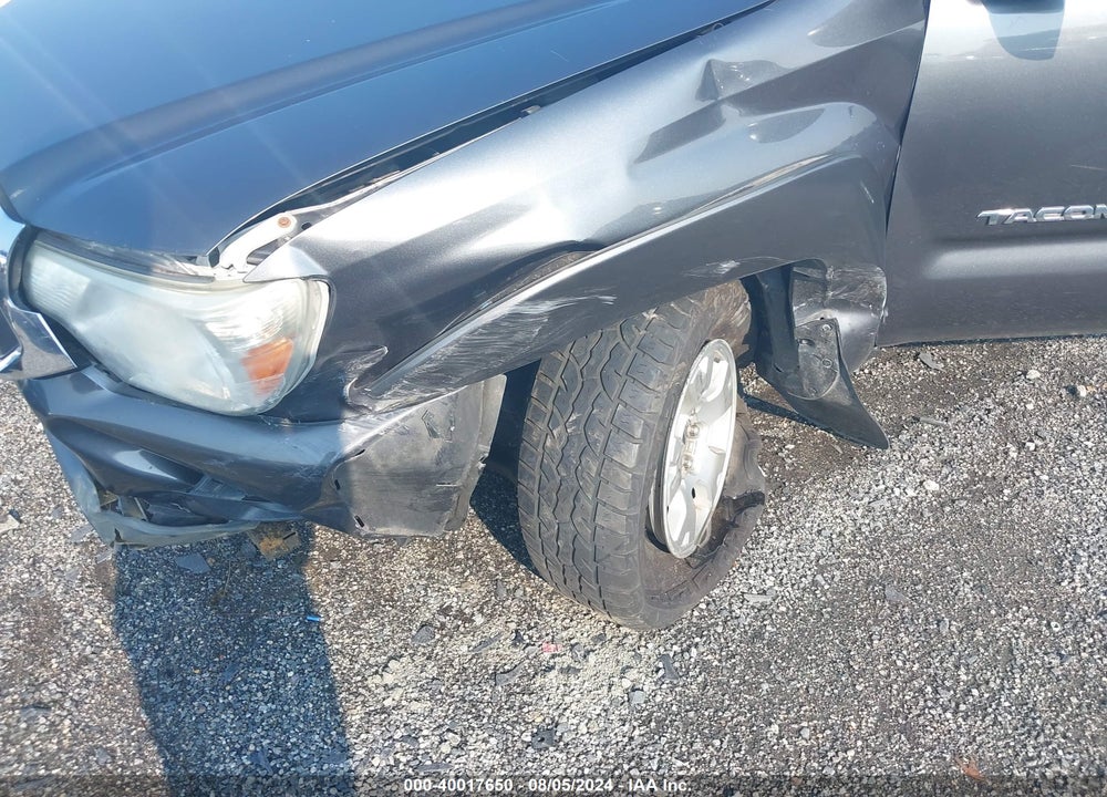 2013 TOYOTA TACOMA BASE V6 VIN: 3TMLU4EN4DM132940