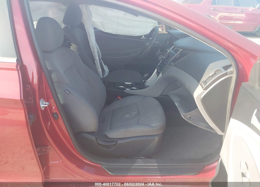 2014 HYUNDAI SONATA GLS VIN: 5NPEB4AC9EH869402