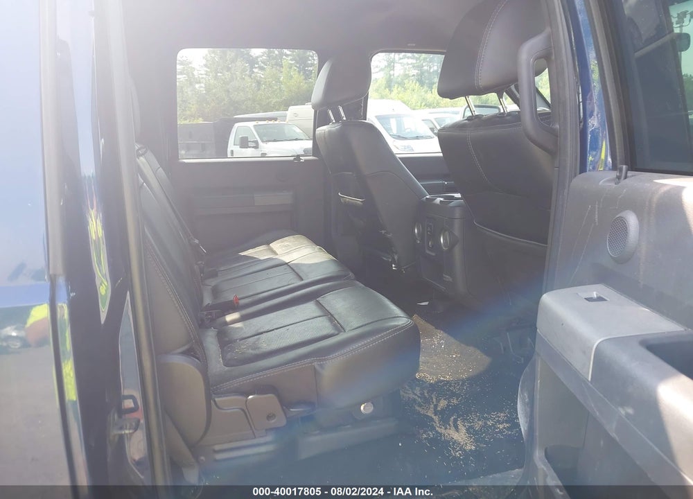 2011 FORD F-350 LARIAT VIN: 1FT7W3B62BEB68504