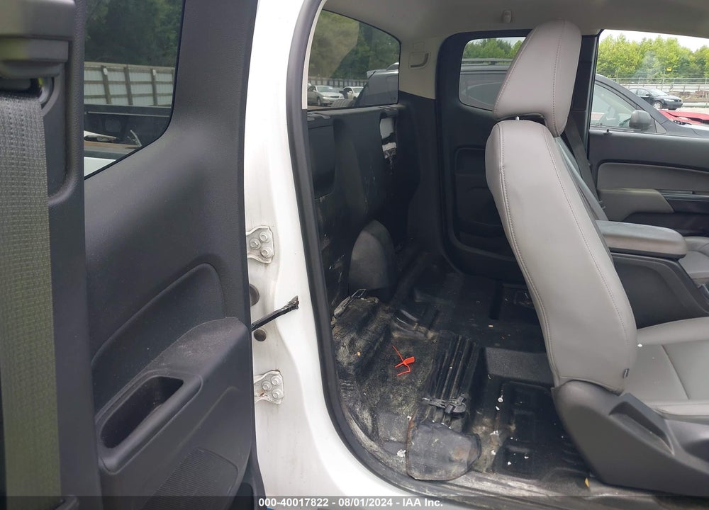 2018 CHEVROLET COLORADO WT VIN: 1GCHSBEAXJ1307181