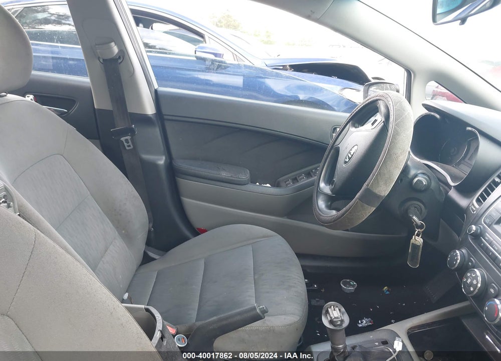 2016 KIA FORTE LX VIN: KNAFK4A61G5538005