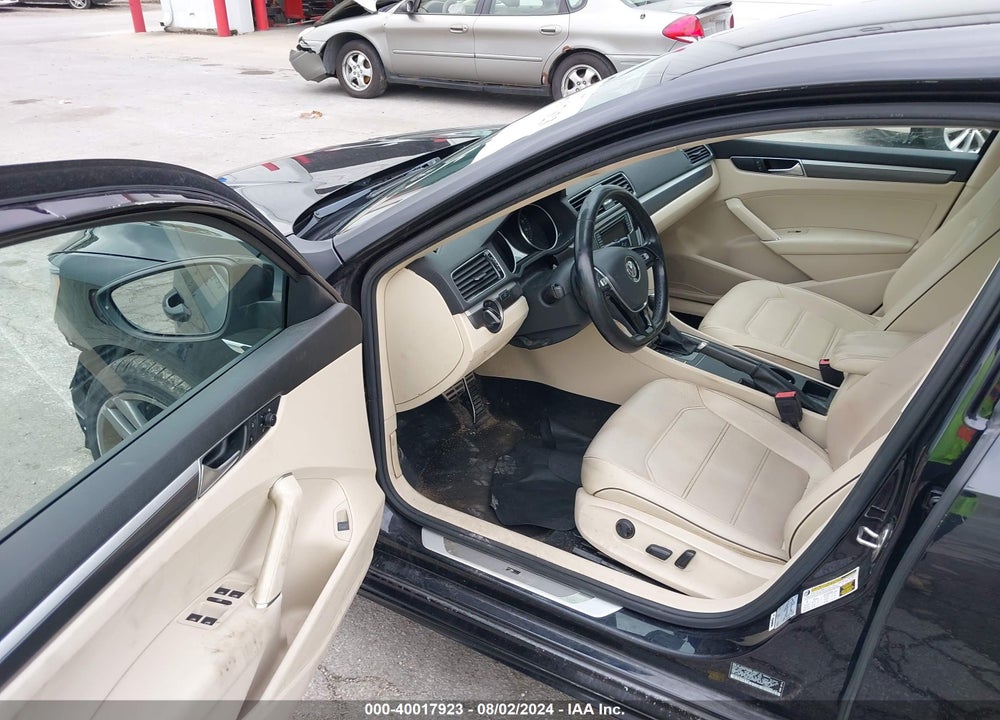 2018 VOLKSWAGEN PASSAT 2.0T R-LINE/2.0T S VIN: 1VWAA7A32JC035140