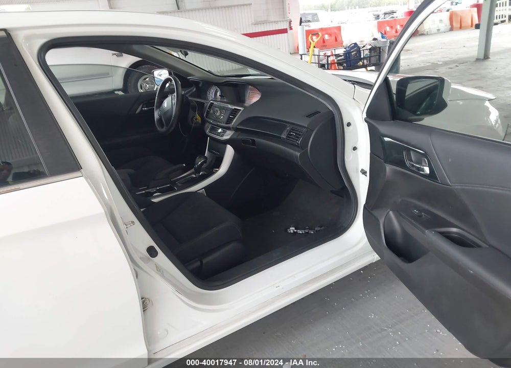 2013 HONDA ACCORD SPORT VIN: 1HGCR2F58DA253408