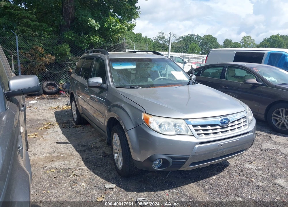 2011 SUBARU FORESTER 2.5X PREMIUM VIN: JF2SHBDC3BH746031