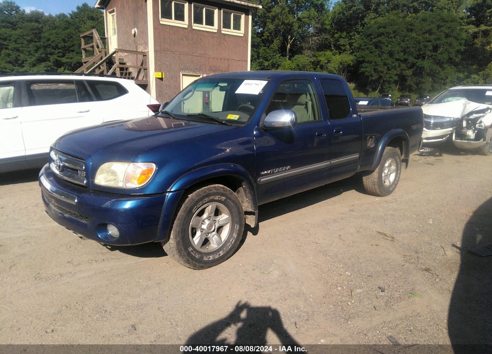 2005 TOYOTA TUNDRA SR5 V8 VIN: 5TBBT44175S460196