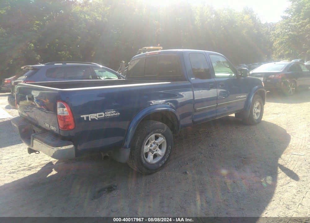 2005 TOYOTA TUNDRA SR5 V8 VIN: 5TBBT44175S460196