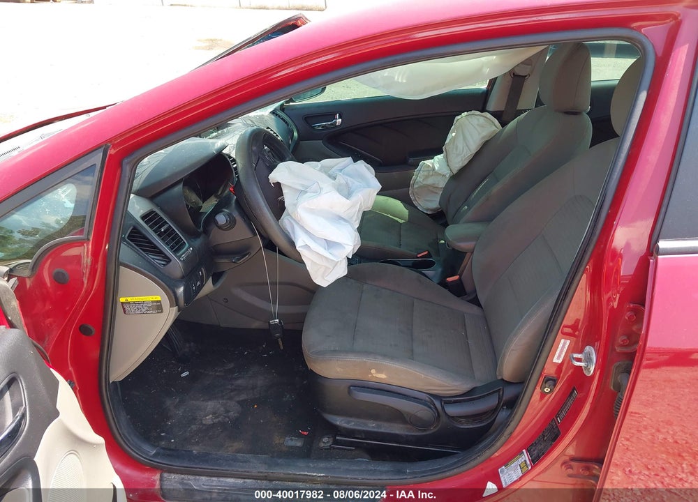 2015 KIA FORTE VIN: KNAFX4A63F5398930