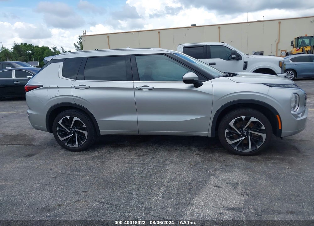 2022 MITSUBISHI OUTLANDER SEL 2.5 2WD/SEL SPECIAL EDITION 2WD VIN: JA4J3VA80NZ092365