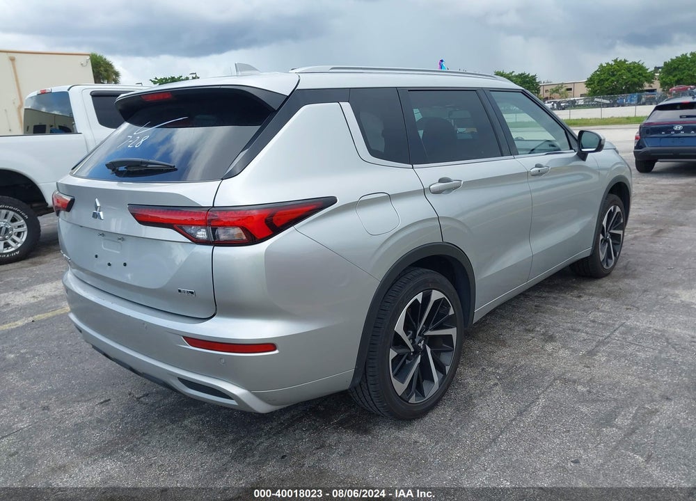 2022 MITSUBISHI OUTLANDER SEL 2.5 2WD/SEL SPECIAL EDITION 2WD VIN: JA4J3VA80NZ092365