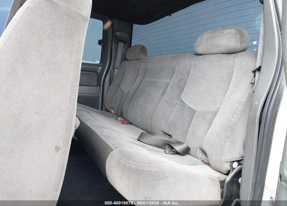 2005 GMC SIERRA 2500HD SLE/SLT/WORK TRUCK VIN: 1GTHC29U85E202140